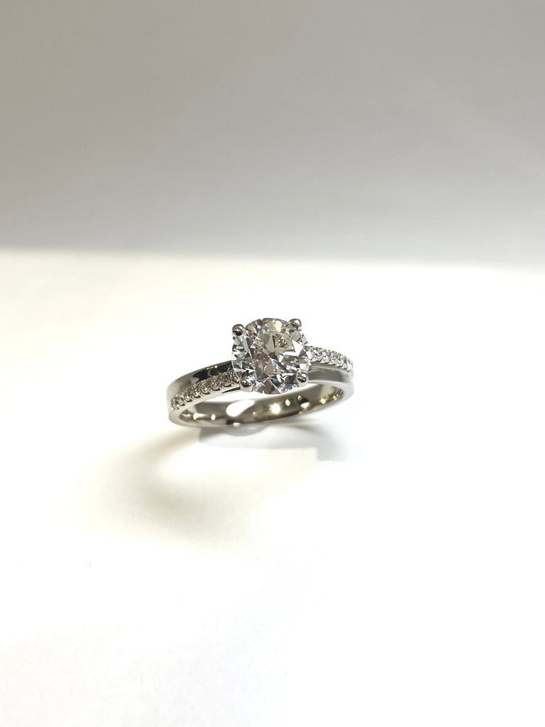 18CT WHITE GOLD 1.54CT SOLITAIRE RING WITH DIAMOND SHOULDERS