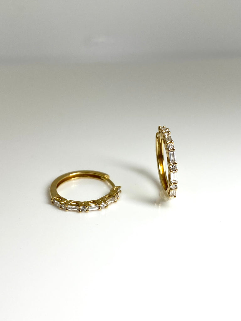 18CT YELLOW GOLD 40PT DIAMOND HUGGIES