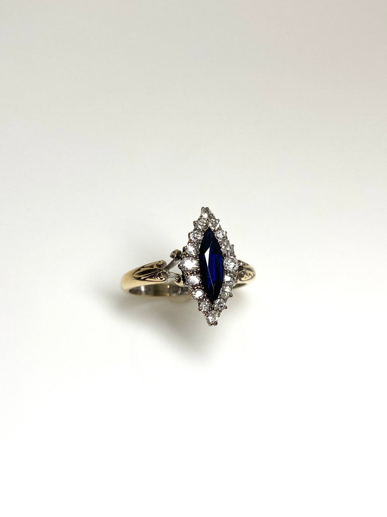 18CT VICTORIAN SAPPHIRE DIAMOND RING