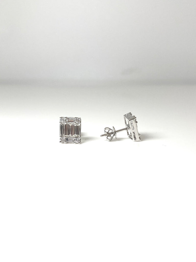 18CT WHITE GOLD 1.50CT CLUSTER DIAMOND STUDS