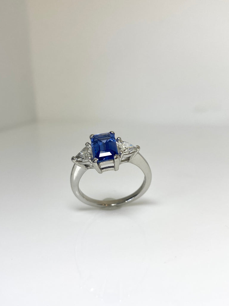 PLATINUM 2.09CT CEYLON SAPPHIRE WITH 70PT DIAMONDS TRILOGY RING