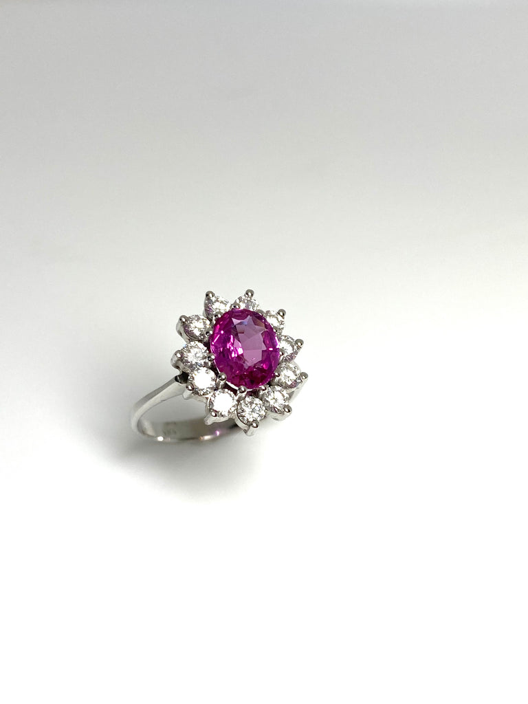 14CT WHITE GOLD 1.55CT HOT PINK SAPPHIRE CLUSTER RING