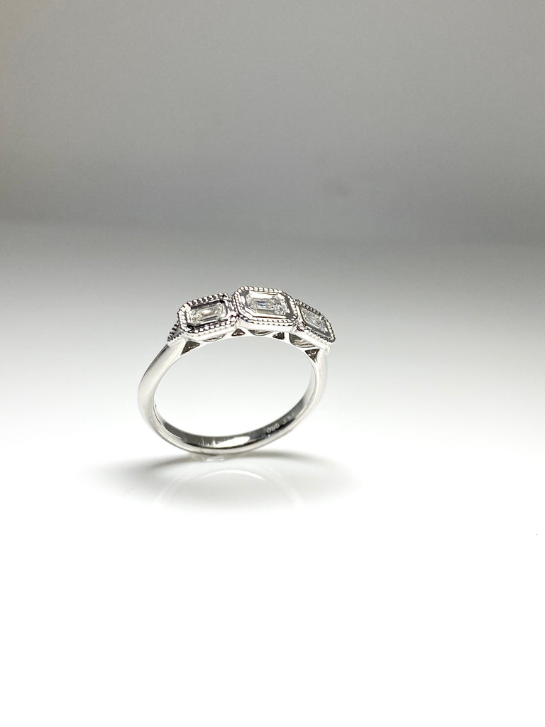 PLATINUM 88PT 3 STONE DIAMOND RING