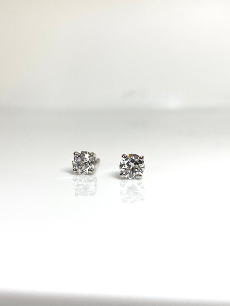 18CT 1.00CT DIAMOND STUD EARRINGS