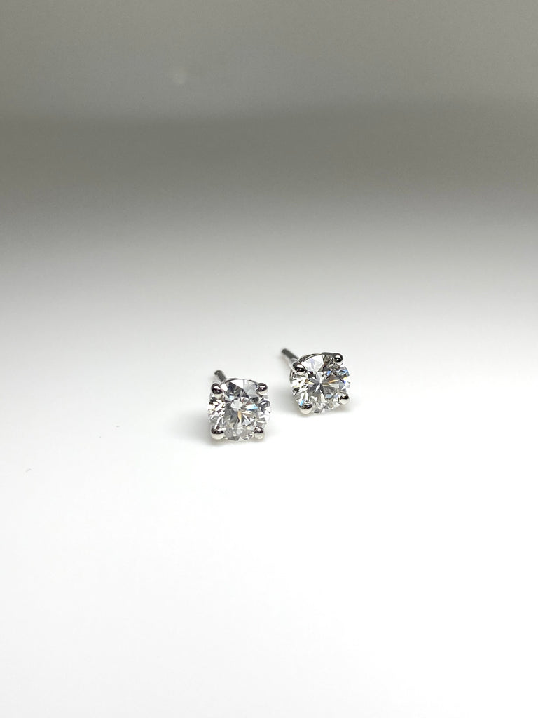 18CT 1.20CT DIAMOND STUD EARRINGS