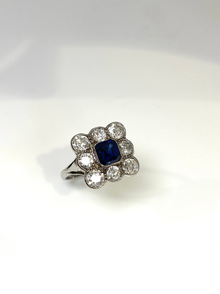 18CT WHITE GOLD VICTORIAN 1.12CT SAPPHIRE AND DIAMOND RING