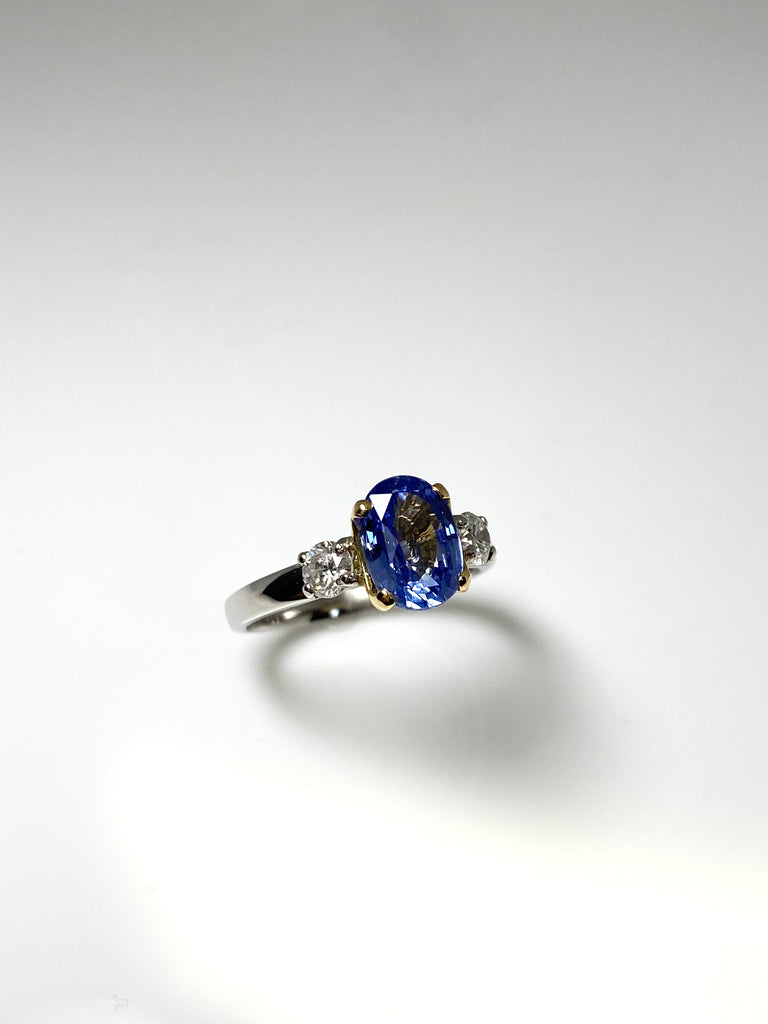 PLATINUM 2.25CT SRI LANKAN SAPPHIRE RING WITH DIAMONDS