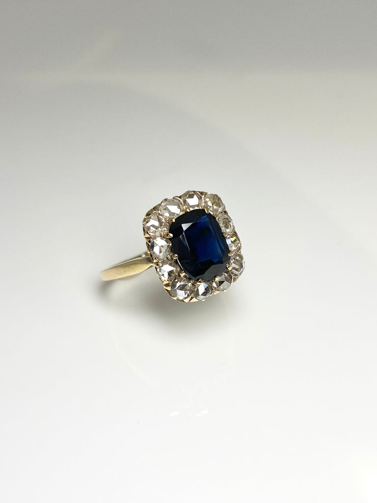 VICTORIAN DIAMOND AND AUSTRALIAN SAPPHIRE RING