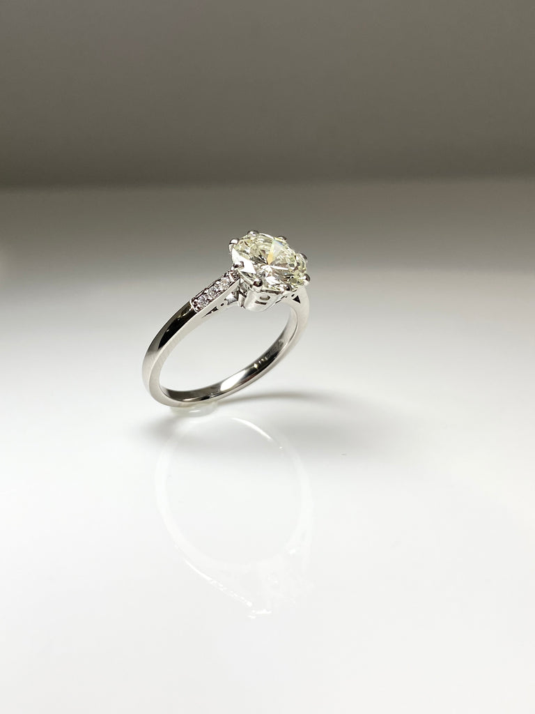 VINTAGE PLATINUM 1.70CT ROUND BRILLIANT CUT DIAMOND SOLITAIRE