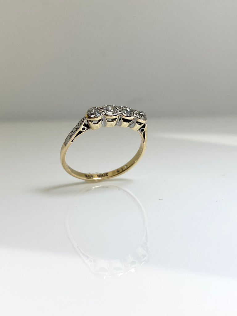 9CT GOLD AND PLATINUM 40PT VICTORIAN DIAMOND RING