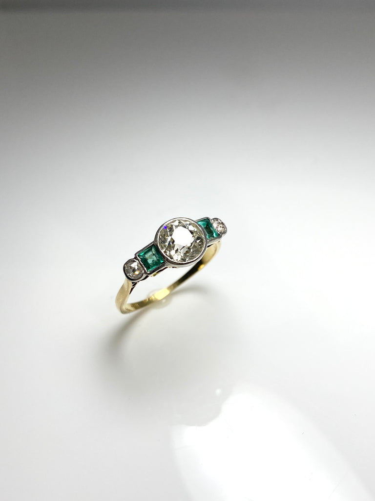 18CT ART DECO 1.20CT OLD CUT DIAMOND AND EMERALDS