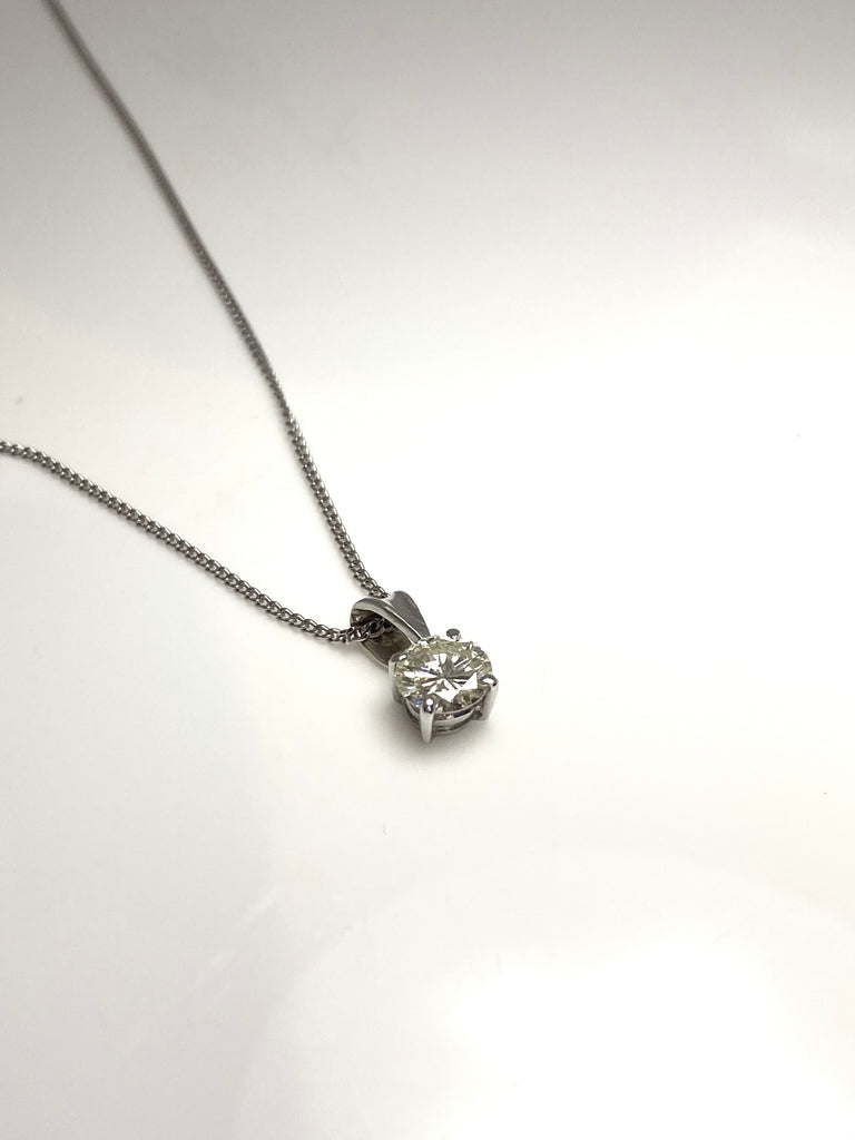 18CT SOLITAIRE 70PT DIAMOND PENDANT