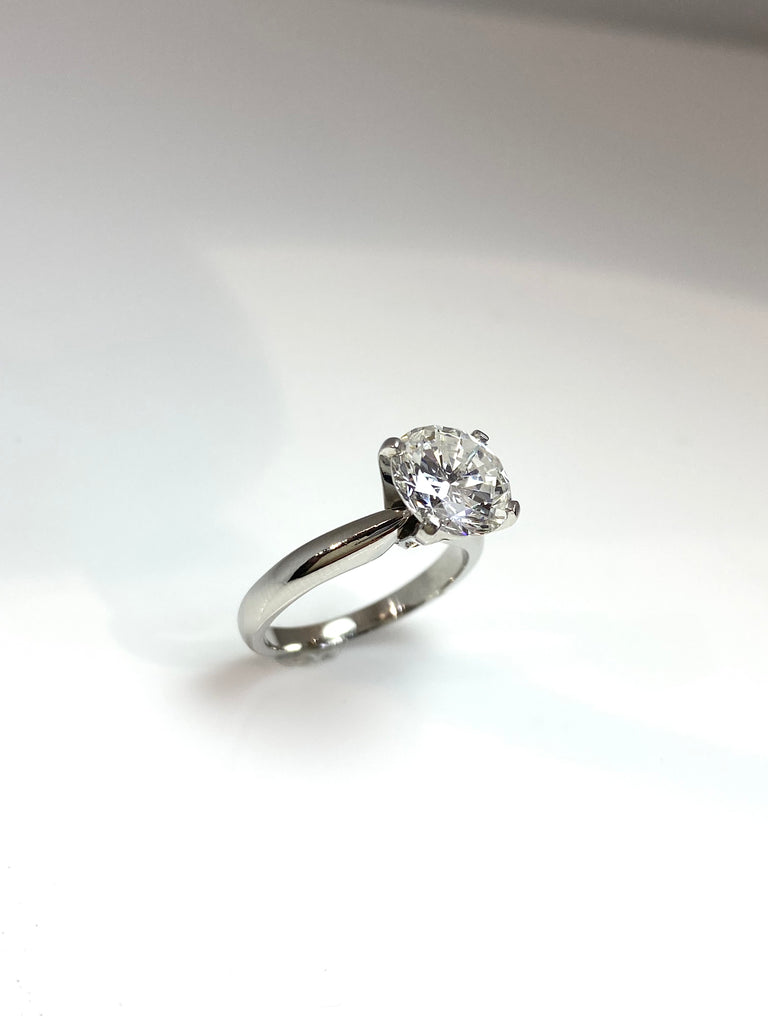 PLATINUM 2.12CT DIAMOND SOLITAIRE RING