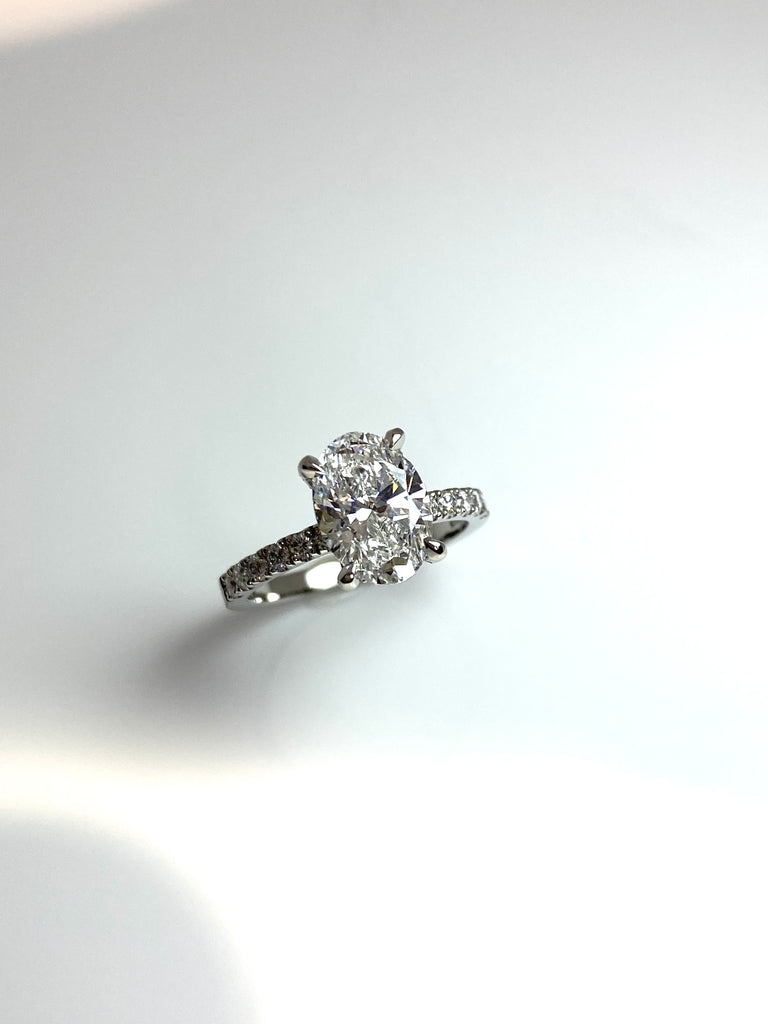 PLATINUM 2.04CT OVAL LAB GROWN DIAMOND WITH DIAMOND SHOULDERS