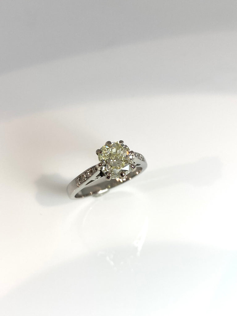 PLATINUM 1.71CT OLD EUROPEAN CUSHION CUT DIAMOND RING