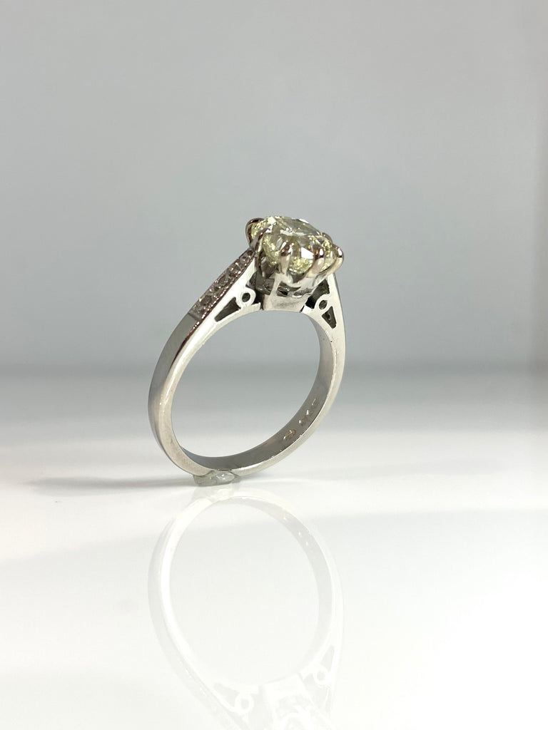 PLATINUM 1.71CT OLD EUROPEAN CUSHION CUT DIAMOND RING