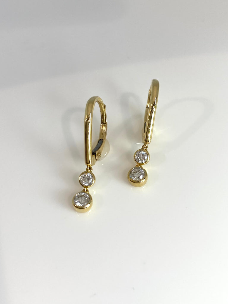 18CT YELLOW GOLD DIAMOND DROP EARRINGS