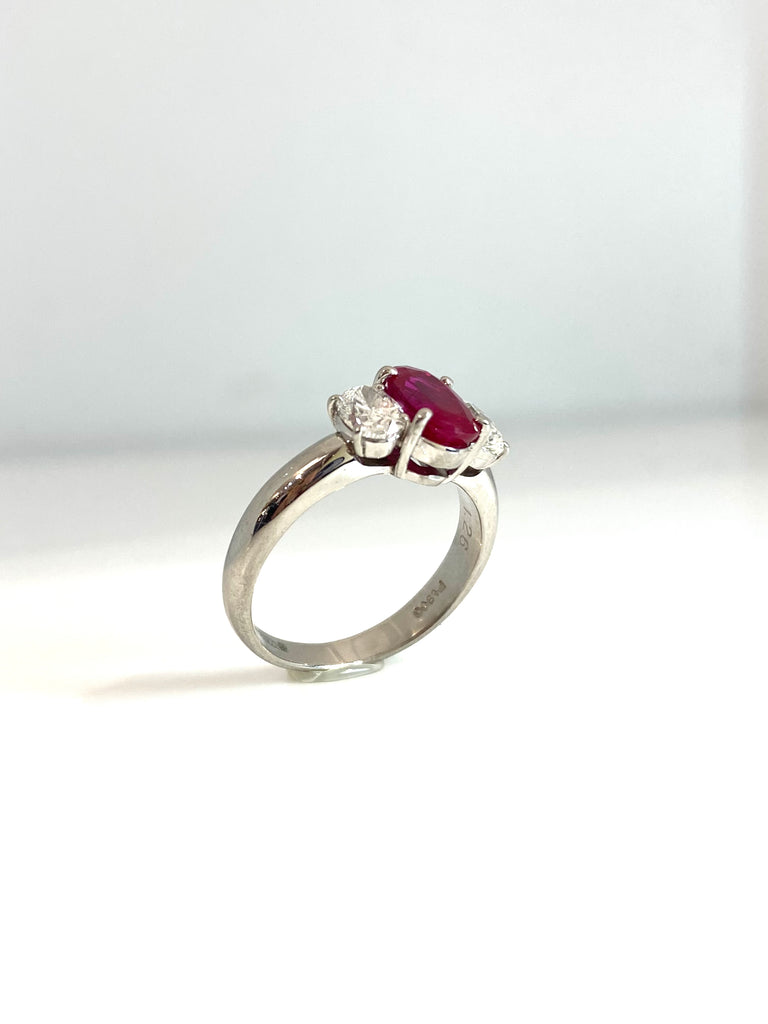 PLATINUM TRILOGY RING WITH RUBY AND DIAMONDS