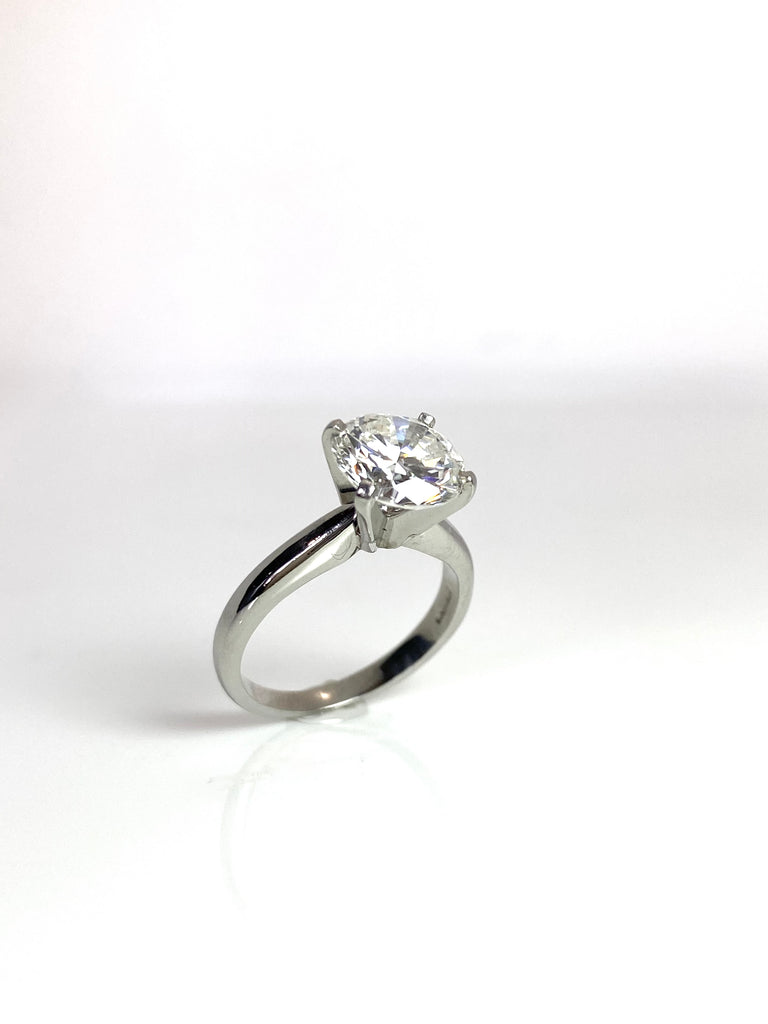 PLATINUM 2.12CT DIAMOND SOLITAIRE RING